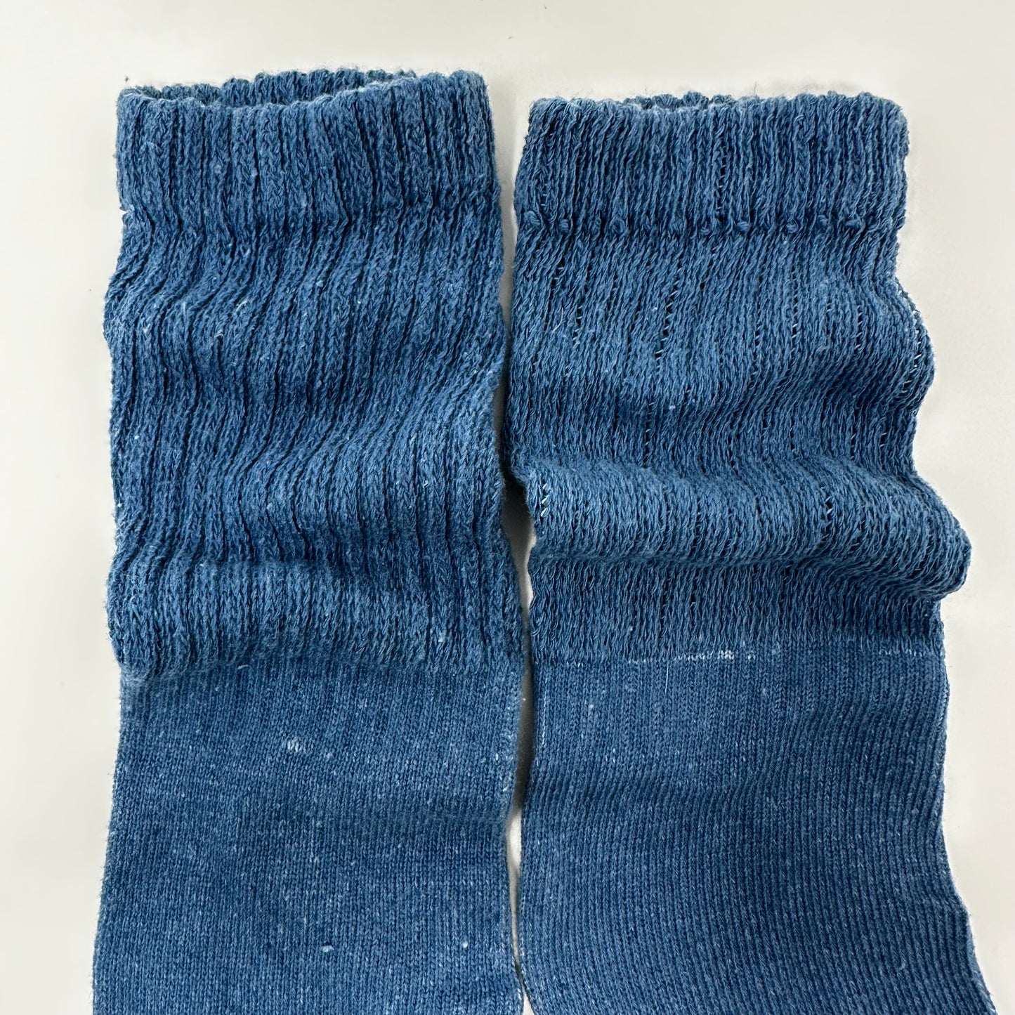 Slouchy Indigo dyed socks M/L