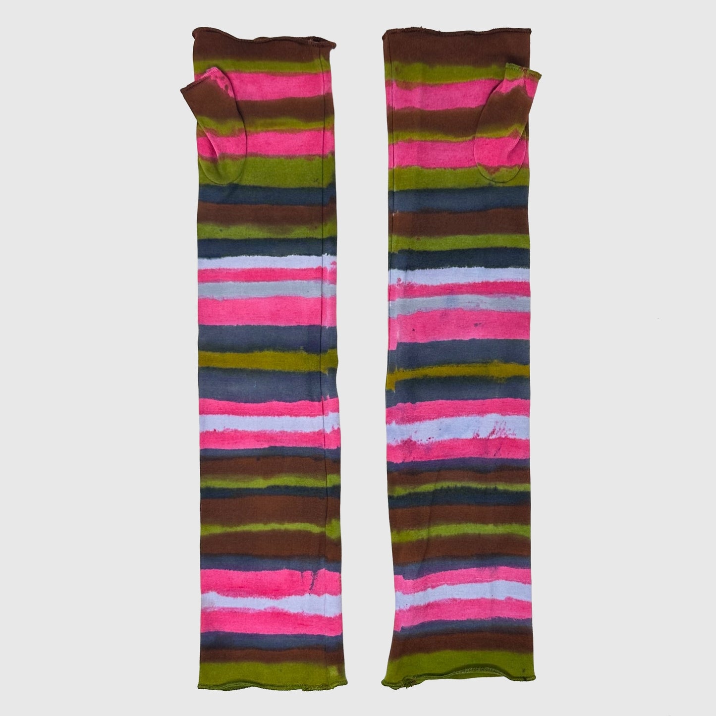 Dyed striped arm warmers
